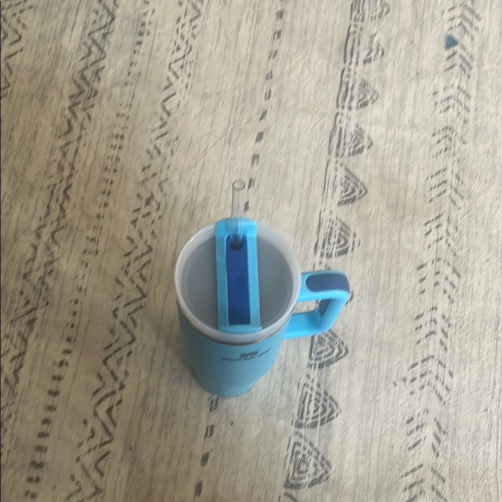 Blue stanley with Lid